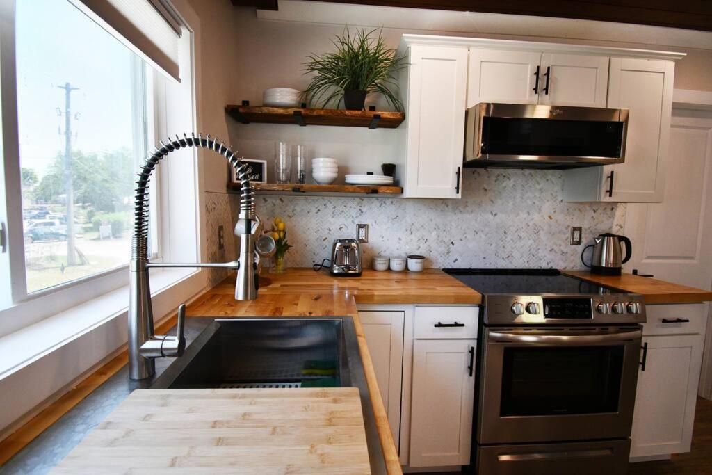 Shares View Luxury Apt Rockledge Exterior photo